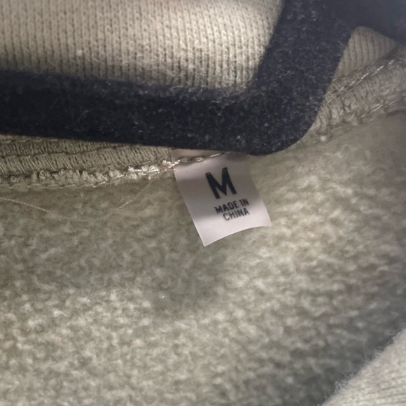 Women’s essentials, sage green, quarter zip - Picture 5 of 8